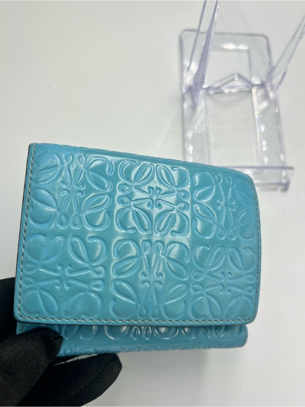 Loewe Anagram Compact Trifold Wallet - Picture 9 of 9